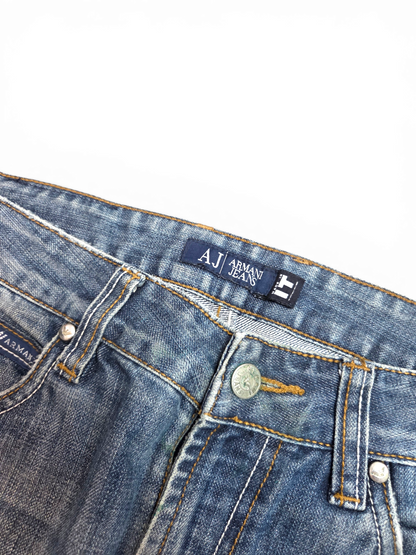 Armani jeans — leg and hem detail